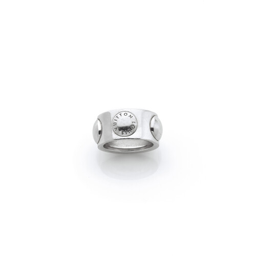 Louis Vuitton Empreinte Ring, White Gold Grey. Size 50