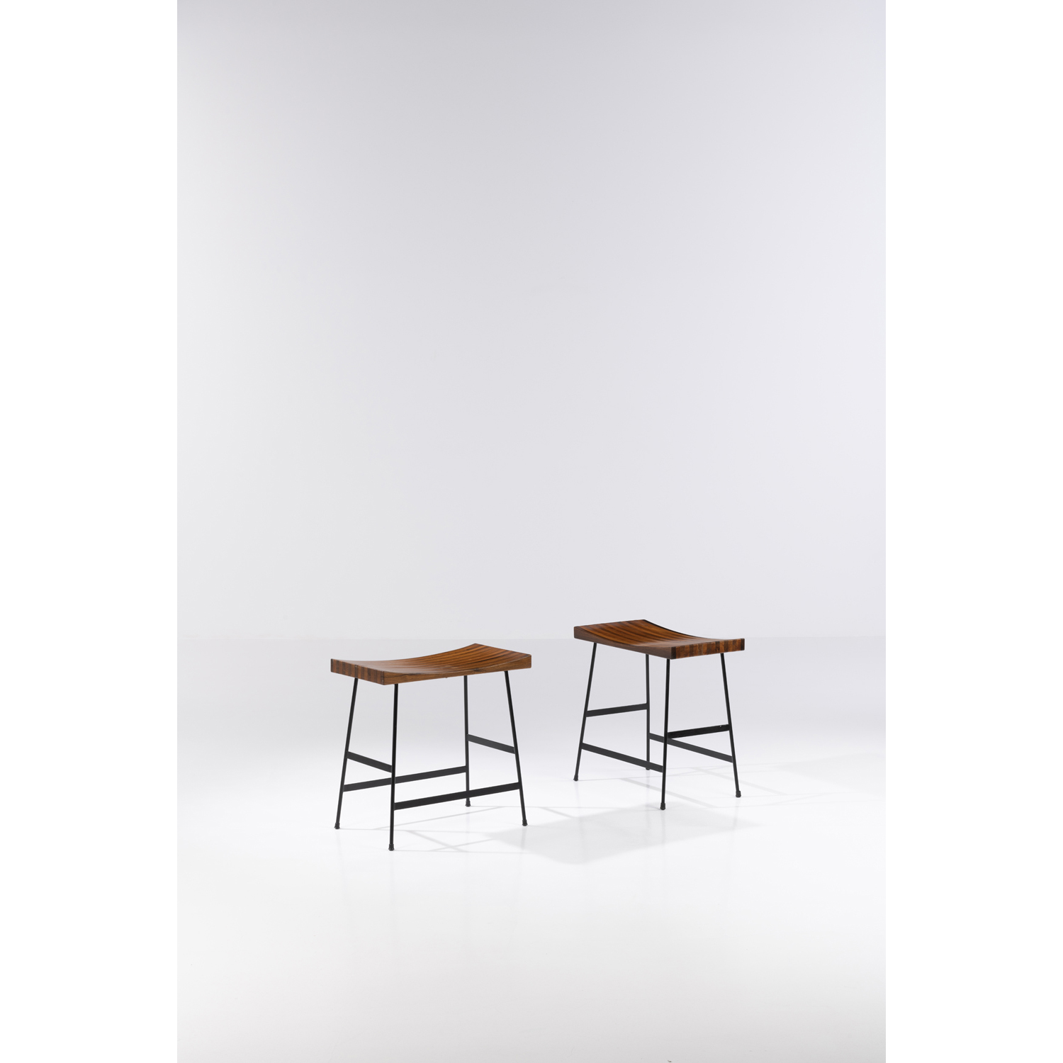 Joaquim Tenreiro (1906-1992) Pair of stools
