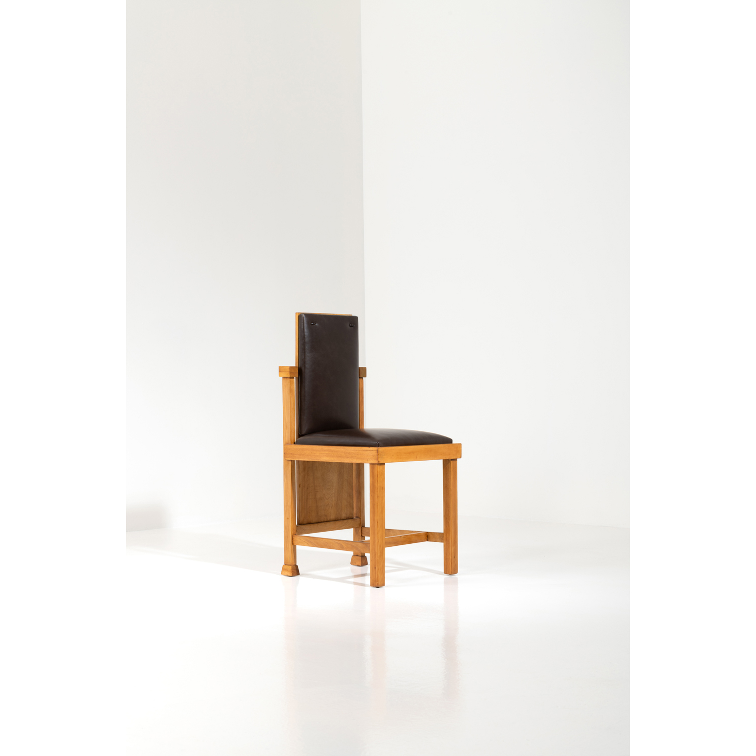 Frank Lloyd Wright (1867-1959) High back chair