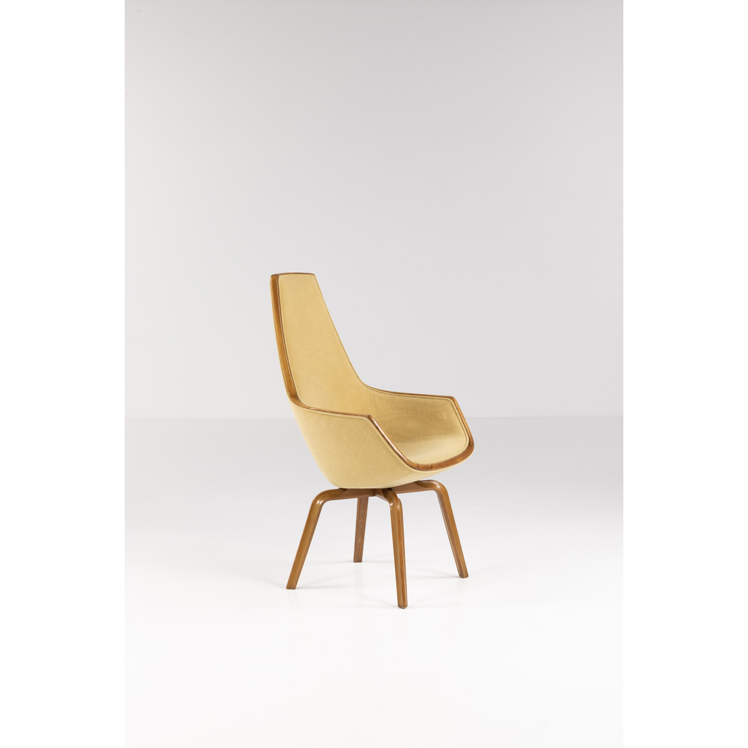 Arne Jacobsen 1902 1971 Armchair Giraffe